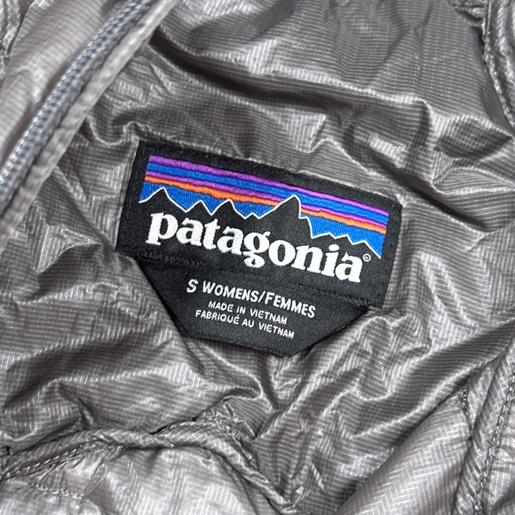 Patagonia Micro Puff Insulated Synthetic Puffer Gray Hooded Jacket Womens Small - Picture 6 of 9